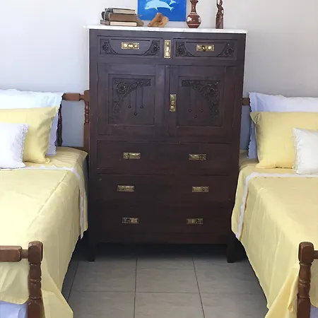 ελαίας λειμών * Monemvasía