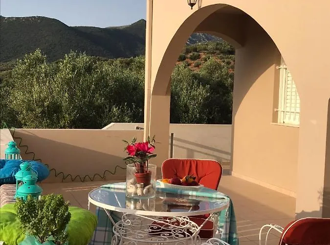 ελαίας λειμών فيلة *